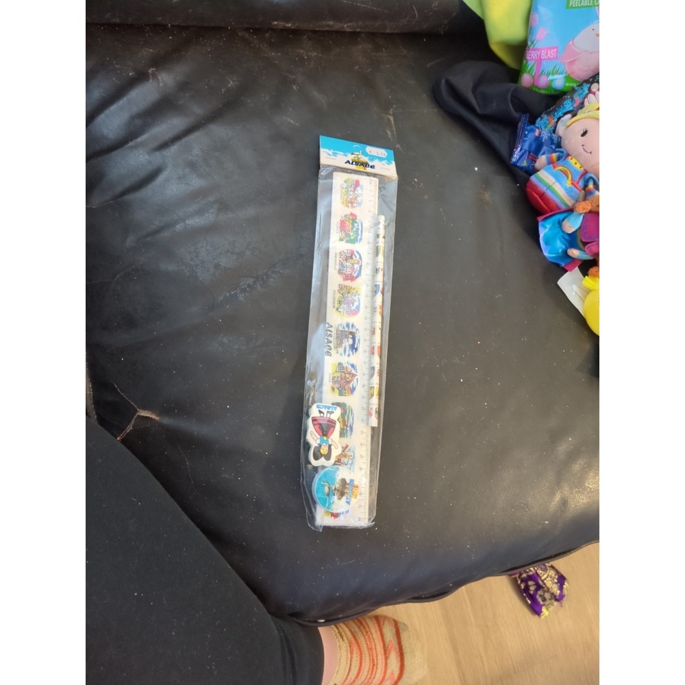Complete writing set including a 30 cm ruler, an eraser, a pencil Alsatian towns